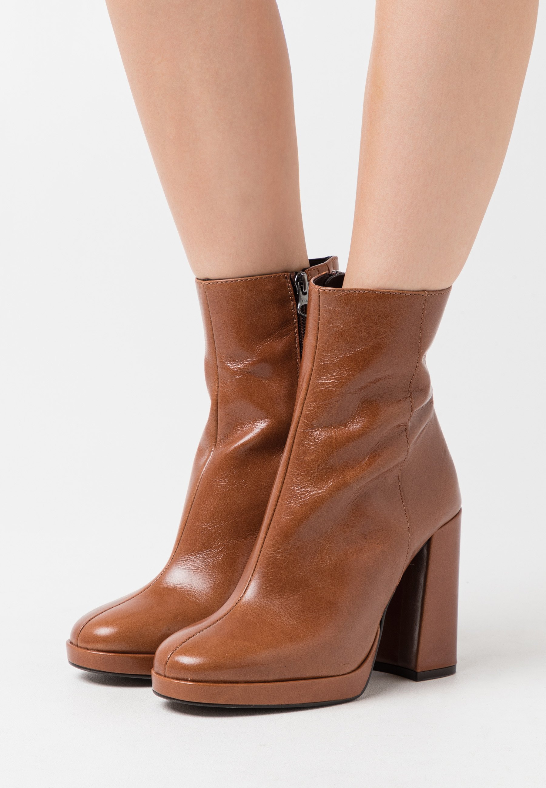 bottines jonak cognac