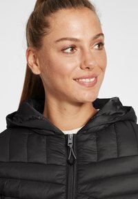 Oxmo OXQUELLA - Vinterjakke - black