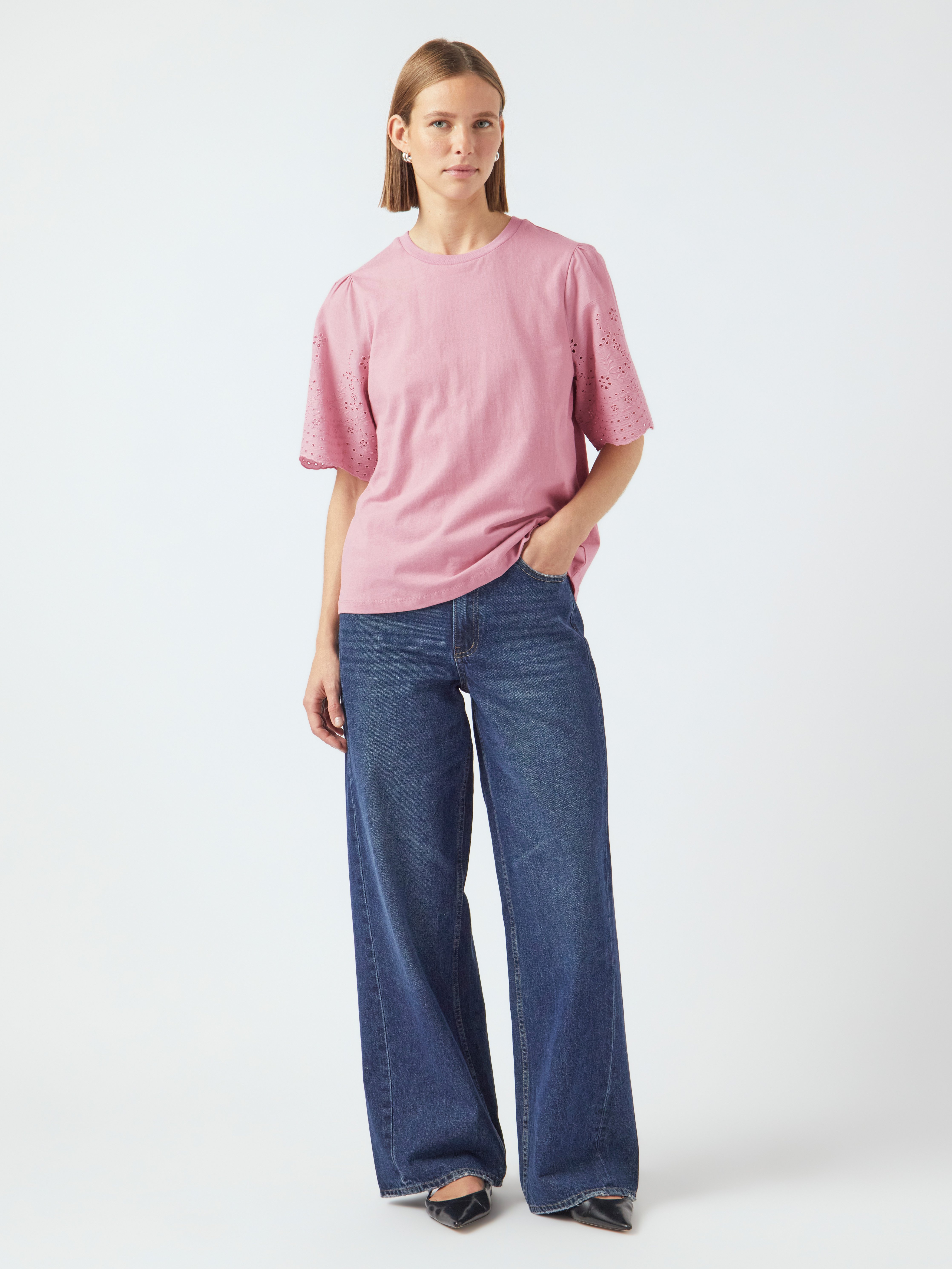 売れ筋商品|||ヤス Tシャツ レディース トップス YASLEX SLEEVES - Basic T-shirt - lilas YAS eyelet sleeve t-shirt in lilas pink | ASOS