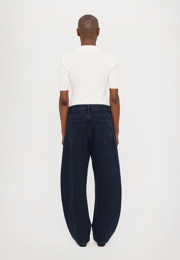 THE BUBBLE - Relaxed fit jeans - dorado4