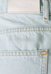 Marc O'Polo DENIM Jeansshorts - light-blue denim
