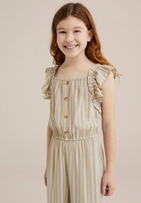 Miniaturna slika 3