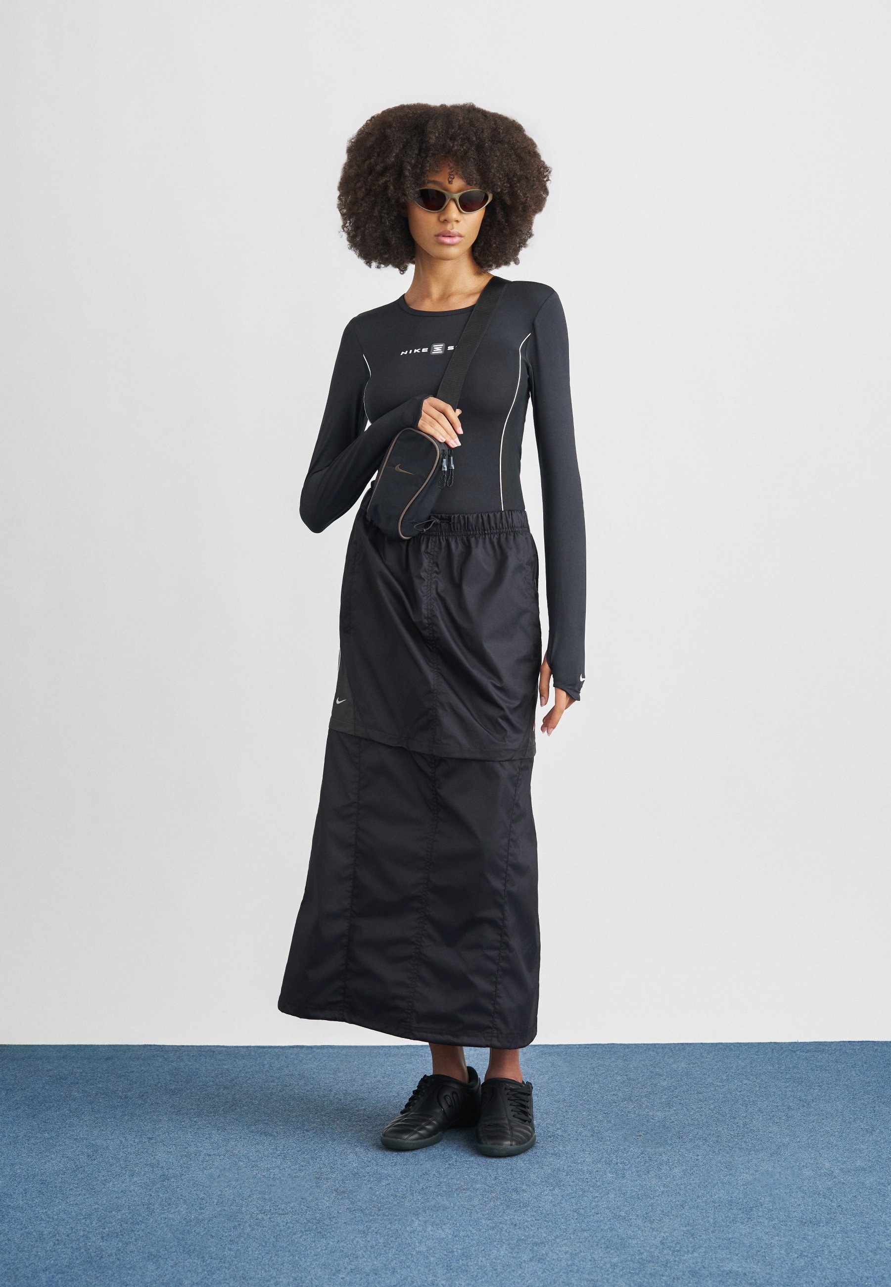 nike black long sleeve mini dress