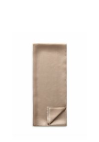 Beige rektangulært borddækning, glat tekstur, foldet hjørne med en kantet kant, vist mod en hvid baggrund.