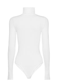 Vit långärmad bodysuit med hög hals, tillverkad av mjukt och stretchigt tyg; har en tät passform och en trosa-liknande nederdel.