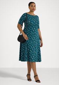 Lauren Ralph Lauren Woman FLORAL STRETCH COTTON MIDI DRESS - Jerseyklänning - indigo multi