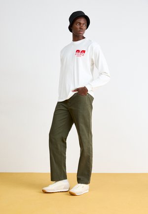 HARDWORK - Relaxed fit jeans - pigment rosin