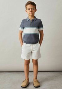 Reiss REISS WICKET CASUAL CHINO SHORTS - Pantalones chinos - white