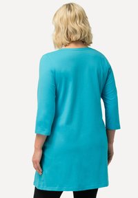 Ulla Popken V-NECK  - Langarmshirt - deep aqua