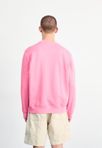 Carhartt WIP DUSTER SCRIPT  - Sudadera - charm pink