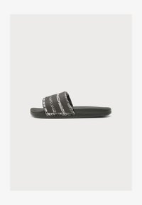 Επιλέχθηκε, core black/core black/ftwr white