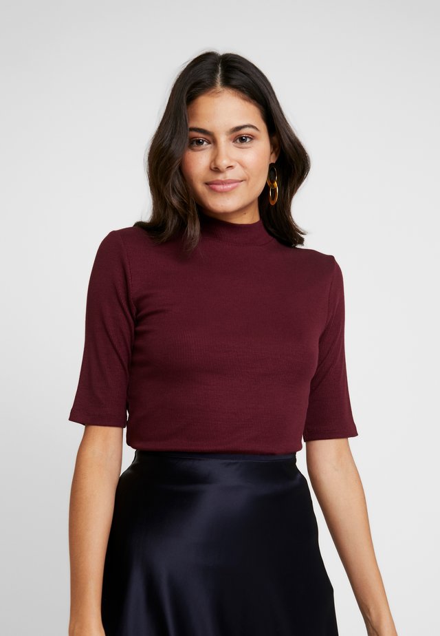 KROWN - T-shirt - bas - currant