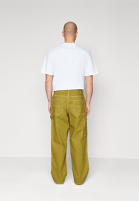 Nike Sportswear Trousers - olive