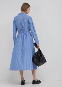 Calliope Blusenkleid - une variante