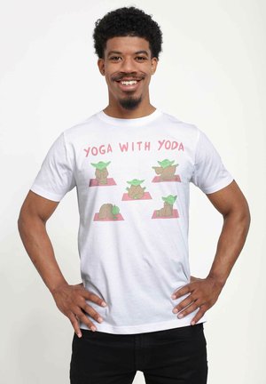 STAR WARS: CLASSIC YOGA WITH YODA UNISEX - T-Shirt print - white