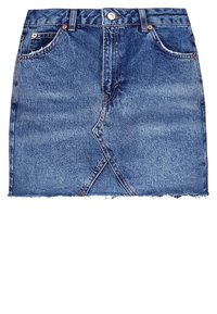 Džínsová sukně s vysokým pasem, rozedraným lemem a předními kapsami. Tkanina je středně modrého odstínu s jemným vyblednutím.