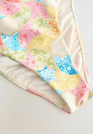 Bikini-Unterteil zum Schwimmen aus farbenfrohem, gemustertem Stoff in Pink, Blau, Gelb und Grün mit geometrischen Formen und floralen Designs.
