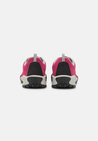 Scarpa MOJITO - Hikingskor - red rose