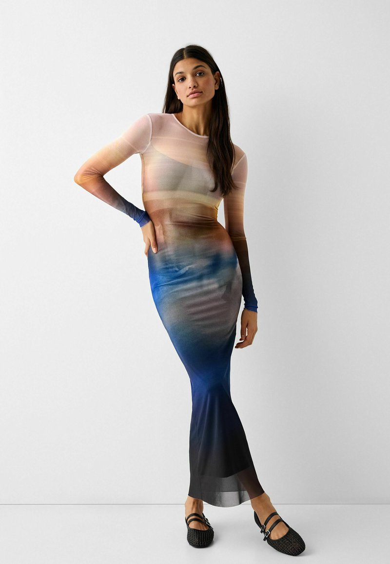 Bershka Maxi-jurk blauw denim/bluedenim Bershka Maxi-jurk blauw denim/bluedenim