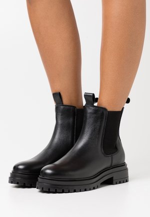 Zign, Bottines à plateau - black