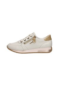 Baskets en cuir blanc avec des accents dorés, une fermeture éclair sur le côté et une semelle en caoutchouc contrastante. Elles possèdent des lacets ronds et un col rembourré.