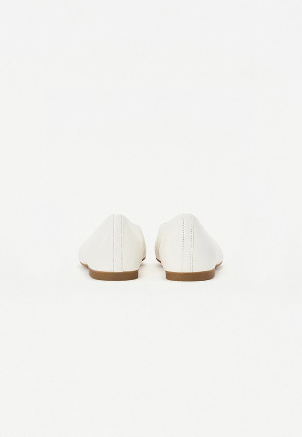 Ballet pumps - latte4