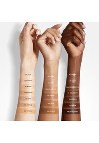 Laura Mercier TINTED MOISTURIZER NATURAL DEWY SPF 30 - Tinted Moisturizer - 1w blonde