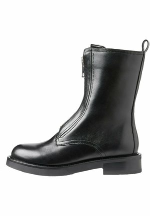 Stövletter - black leather