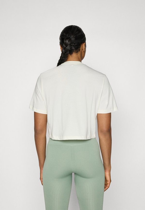 STUDIO CROPPED - Print T-shirt - cannoli cream3