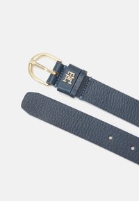 Tommy Hilfiger ESSENTIAL EFFORTLESS - Curea - faded ink