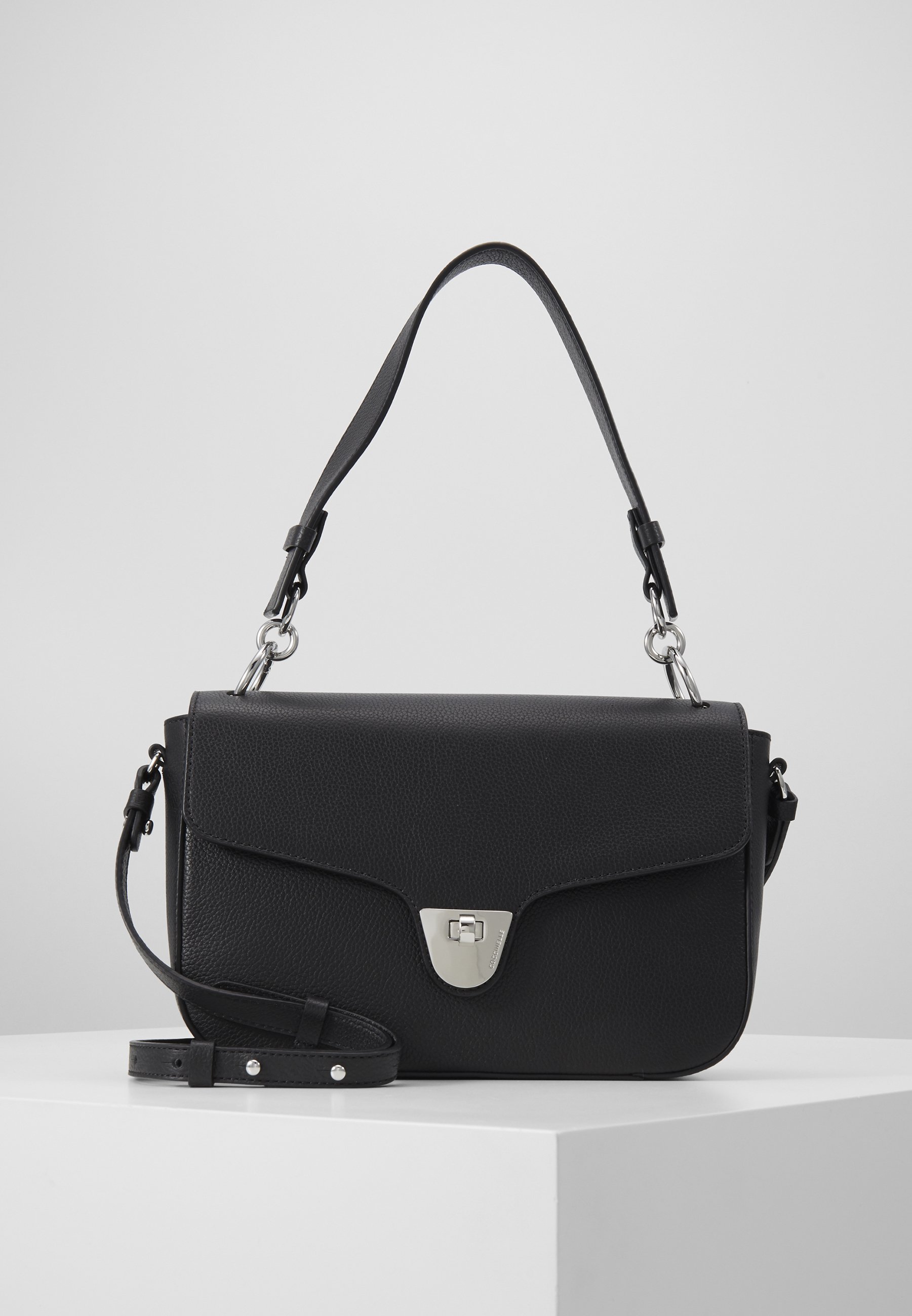 Coccinelle FLORENCE SHOULDER Håndveske noir Zalando.no Coccinelle FLORENCE SHOULDER Håndveske noir Zalando.no