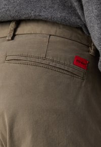 HUGO DAVID - Chinos - beige