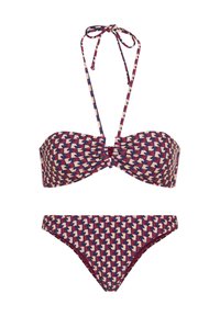 Bikini set s geometrijskim uzorkom u crvenoj, mornarsko plavoj i krem boji. Gornji dio ima dizajn naramenica s centralnim zavojem, dok su donji dio niskog struka.