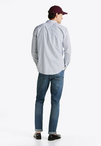 Tommy Hilfiger REGULAR FIT - Camisa - sweet blue   multi