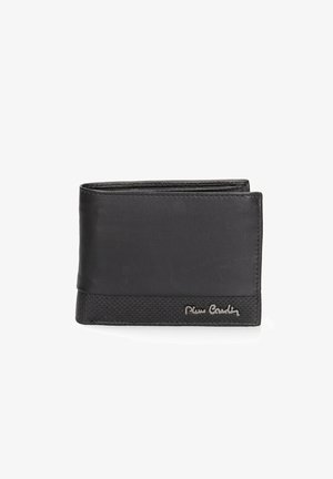 Zwarte leren portemonnee met een gladde bovenkant en een geperforeerde ondersectie, met een subtiele geperste logo. Compacte bi-fold ontwerp.