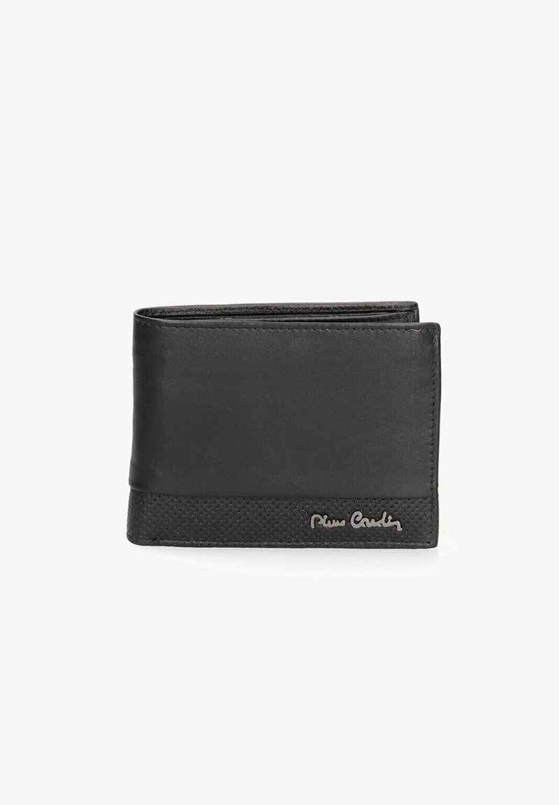 Zwarte leren portemonnee met een gladde bovenkant en een geperforeerde ondersectie, met een subtiele geperste logo. Compacte bi-fold ontwerp.
