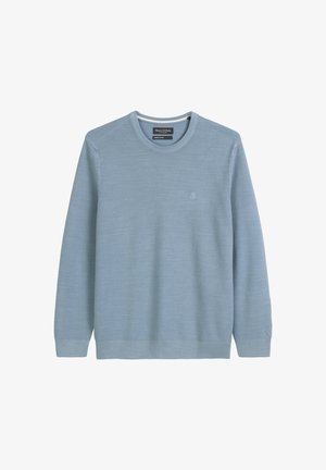 Hellblaue Strickpullover mit rundem Halsauschnitt, langen Ärmeln, gerippten Bündchen und Saum, mit einem dezenten Markenlogo auf der Brust.