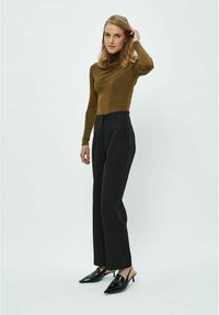 Desires DEBOB HIGH NECK LONG SLEEVE T-SHIRT - Langarmshirt - beech green st