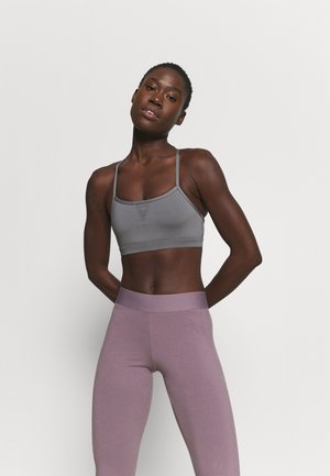 STRAPPY BRA - Light support sports bra - grey