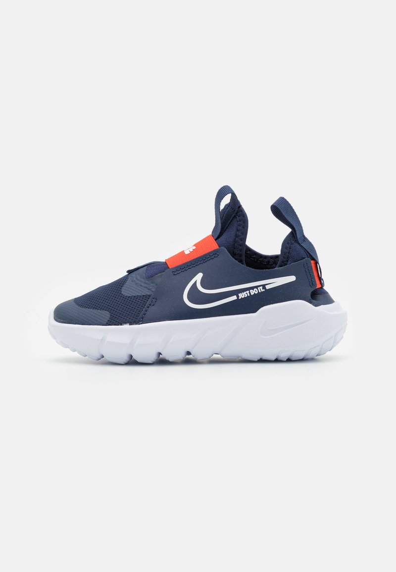 Nike Performance FLEX RUNNER 2 UNISEX - Scarpe da corsa su strada - midnight navy/white/picante red