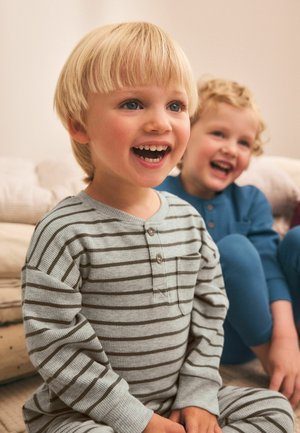 Next, REGULAR FIT - SNUGGLE PYJAMAS 3 PACK SET - Nattøj sæt - blue grey maroon