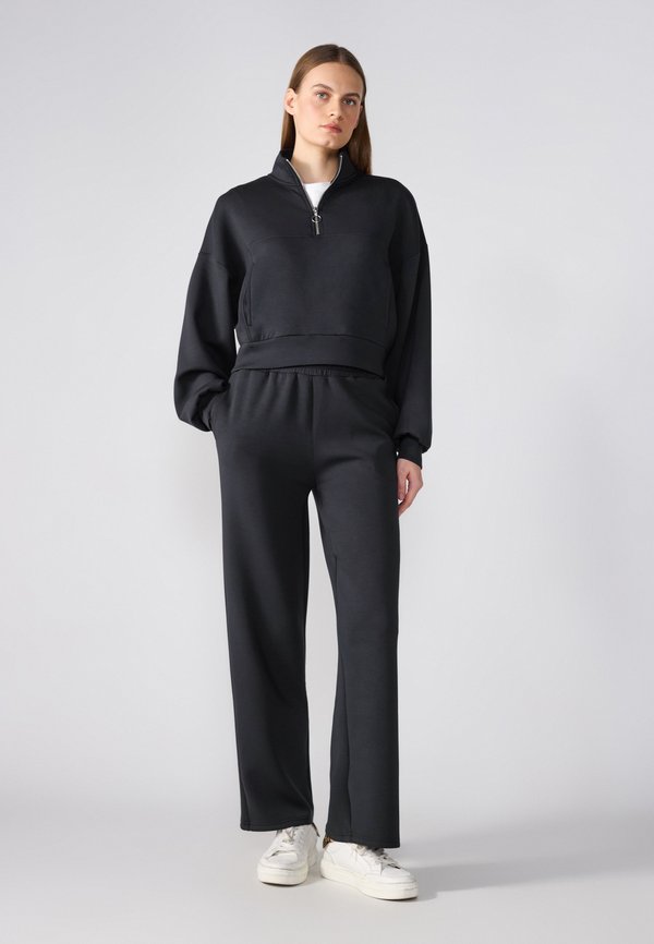 MODAL SET - Tracksuit