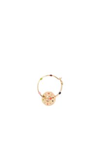 Reloj de aro dorado con acentos de esmalte coloridos—rosa, verde, rojo y azul—presenta una esfera redonda con un motivo de corazón y las letras M, I, A y O.