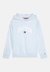 VARSITY HOODIE UNISEX - Kapuzenpullover - breezy blue heather