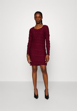Pieces Petite PCLOLA NECK SHORT DRESS - Φόρεμα σε ίσια γραμμή - tawny port