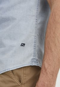 Blend BHSHIRT - Formální košile - denim light blue