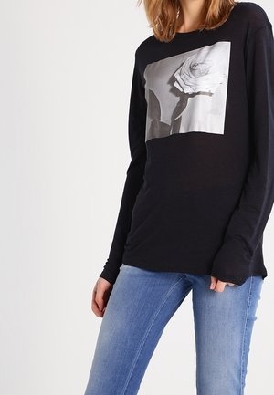 Bluzka z długim rękawem