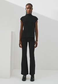Next HIGH NECK - Jednoduché tričko - black