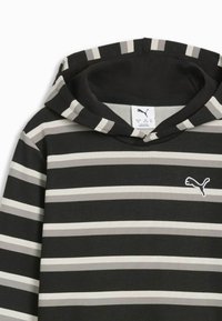 Sweat à capuche rayé noir et gris avec une poche kangourou. Caractérisé par une capuche avec cordon de serrage et un petit logo blanc sur la poitrine. Tissu en coton doux.