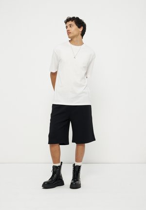 YOURTURN UNISEX 3PACK OVERSIZED FIT WASHED TOP - Lihtne T-särk - washed phantom/bright white/washed monument